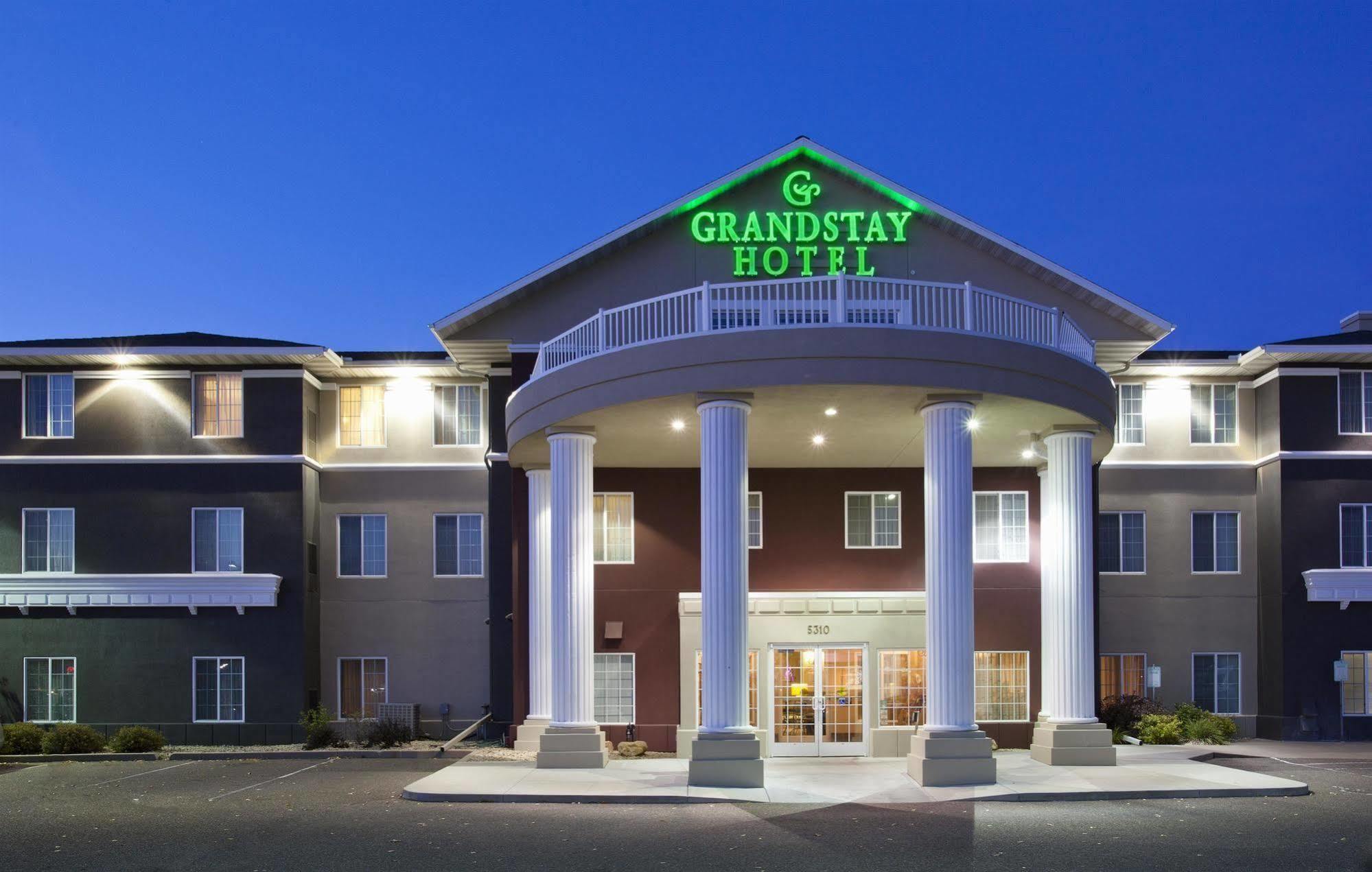 Grandstay Residential Suites Hotel - Eau Claire Exterior photo